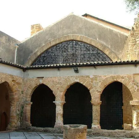 Akra Domus Ioppolo Giancaxio